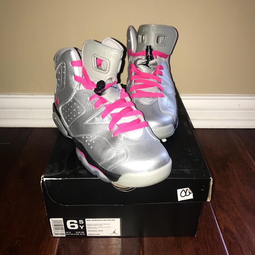 Jordan Valentines Day 6s